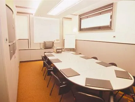 Hotel Sure By Best Western Milano 4*